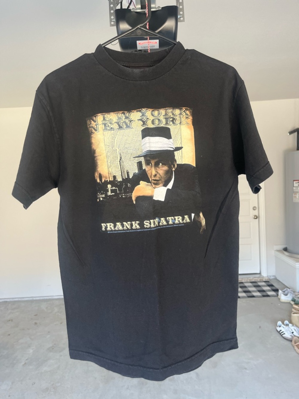 Vintage Zion Rootswear T-Shirt Frank Sinatra New York Y2K Men’s Size Medium